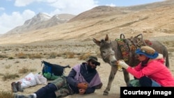 Анна Смолина с супругом Валерием Болтом в Таджикистане