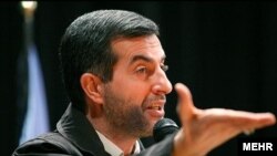 اسفندیار رحیم مشایی استعفای خود از معاون اولی را تقدیم کرد.