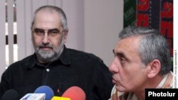 Վահան Արձրունու եւ Արամ Սաթյանի մամուլի ասուլիսը: 21-ը հունիսի, 2011թ.