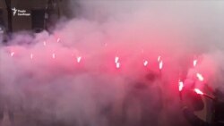 Справа вбивства Бузини: під судом палили фаєри (відео)