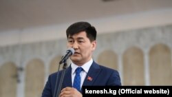 Шайлообек Атазов.