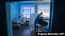 Протягом доби 2 992 хворих госпіталізували, 509 померли, 22 893 – одужали