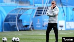 ایران برای پرداخت حقوق کی‌روش از کنفدراسیون آسیا تقاضا کرد پاداش راهیابی به نیمه نهایی جام ملت‌های آسیا را به حساب کی‌روش واریز کند.