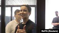 Мария Колесникова и Максим Знак