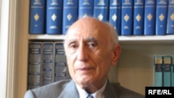 دکتر احسان يارشاطر، بنيانگذار دانشنامه ايرانيکا