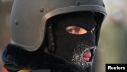 Массовые задержания и избиения: как в России прошли акции в поддержку Навального (фотогалерея)