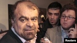 رستم قاسمی، وزیر نفت جمهوری اسلامی.