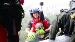 Берегову охорону США залучили до порятунку жертв повені у Х’юстоні (відео)