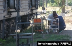 Робота не припинялася і у найспекотніші дні. На запит експертів з молекулярно-генетичних досліджень може бути проведений повторний набір біологічного матеріалу