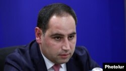 ՀՀ տարածքային կառավարման և ենթակառուցվածքների նախարար Դավիթ Խուդաթյան, արխիվ