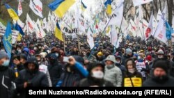 Протест ФОПів у Києві: «зрада» Верховної Ради, штовханина та перекриті вулиці (фоторепортаж)