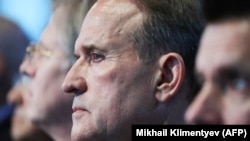 В партії зазначили, що про підозри Медведчуку та Козаку повідомили через два дні після акцій ОПЗЖ до 9 травня