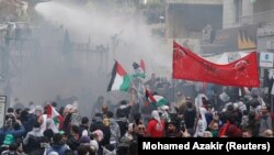 Бейруттагы нааразылык акциясына чыккандар