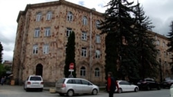 Կիսատ-պռատ է գործում. ՀԿ-ն դատի է տվել կառավարությանը՝ պահանջելով վաղաժամկետ ցրել Վանաձորի ավագանին