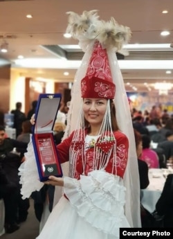 Айсулуу Ашыралиева.