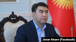 Жанарбек Акаев.