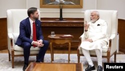 Віцэ-прэзыдэнт ЗША Дж.Д. Вэнс і прэм’ер-міністар Індыі Нарэндра Модзі. Дэлі, 21 красавіка 2025 году