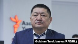 Космосбек Чолпонбаев.