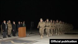 Церемония проводов армянских миротворцев в ереванском аэропорту «Звартноц», 26 ноября 2014 г․