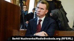 Голова ЦВК Михайло Охендовський під час засідання суду, грудень 2016 року 