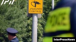 Примерно треть установленных камер на сегодняшний день работают некачественно или не работают вовсе. МВД завершило опись видеотехники и начало закупать новую