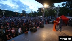 Митинг сторонников оппозиции на площади Франции в Ереване. 14 июня 2022 г.