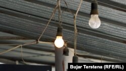 На сьогодні, близько 40% загальної енергетичної інфраструктури України серйозно пошкоджено російськими обстрілами