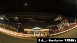 Бишкек мэриясынын имараты. Архивдик сүрөт.