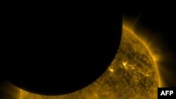 20-мартта күн түтүлүп, ал бир катар өлкөлөрдө  билинген болчу. 