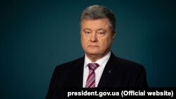 «Ми маємо продемонструвати світу рішучість українських дій», – сказав президент на засіданні РНБО
