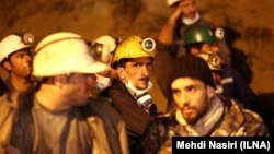 گزارش‌ها حاکی‌ست شماری از معدن‌کاران از دیگر مناطق ایران، از جمله طبس، مازندران و کرمان برای کمک به امدادگران به معدن یورت رفته‌اند