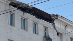 Смерть под карнизом. Почему под старыми домами в Тбилиси гибнут люди?