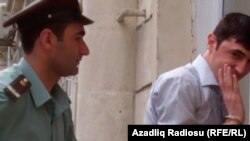 Azerbaijan -- Jailed Azerbaijani oppostion activist Tural Abbasli at  court, Baku, 19Sep2011