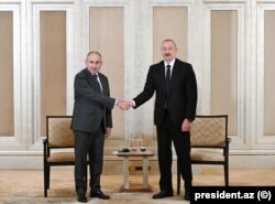 Никол Пашинян и Ильхам Алиев в Абу-Даби,10 июля 2025 года