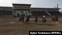 "Ынтымак" жана  "Достук" командалары. 21-март, 2019-жыл.