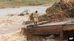 Мозамбикте табигат кырсыгы Мозамбиктин тарыхындагы эң чоң суу ташкыны катары бааланууда.