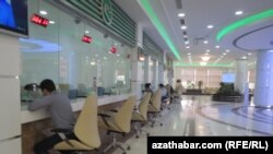 Офис продажи авиабилетов в международном аэропорту города Ашхабада. 