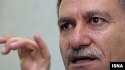 محمدعلی دادخواه از ۱۷ تیرماه در بازداشت به سر می‌برد