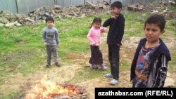 Çagalar. Arhiwden alnan illýustrasiýa suraty.