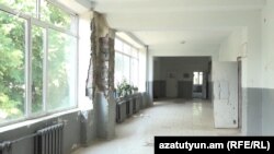 Սարիգյուղի դպրոցի միջանցքը 