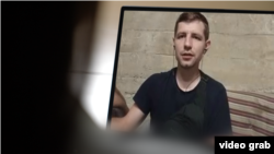 Андрій Коломієць у підвалі на грузинському прикордонному пункті