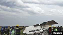 Место крушения самолета миссии ООН в Конго, 4 апреля 2011 г.