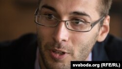 Засновник телеграм-каналу «Білоруський Гаюн», блогер Антон Мотолько