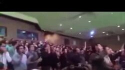 شعارهای دانشجویان برای رفع حصر در جریان سخنرانی روحانی