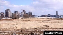 Казансу яр буйларын ком юдырып күмү күптән башланды инде.