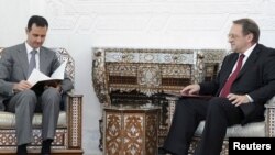 میخائیل بوگدانوف (راست) با اظهار نظر غریب خود همه را شگفت‌زده کرد