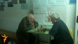 Київ приваблює безхатченків