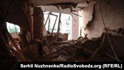 Последствия российского удара в жилой дом. Киев, 6 июня 2025 года