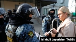 Любовь Соболь.