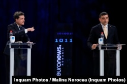 Nicușor Dan și George Simion la dezbaterea organizată pe 8 mai de Euronews.